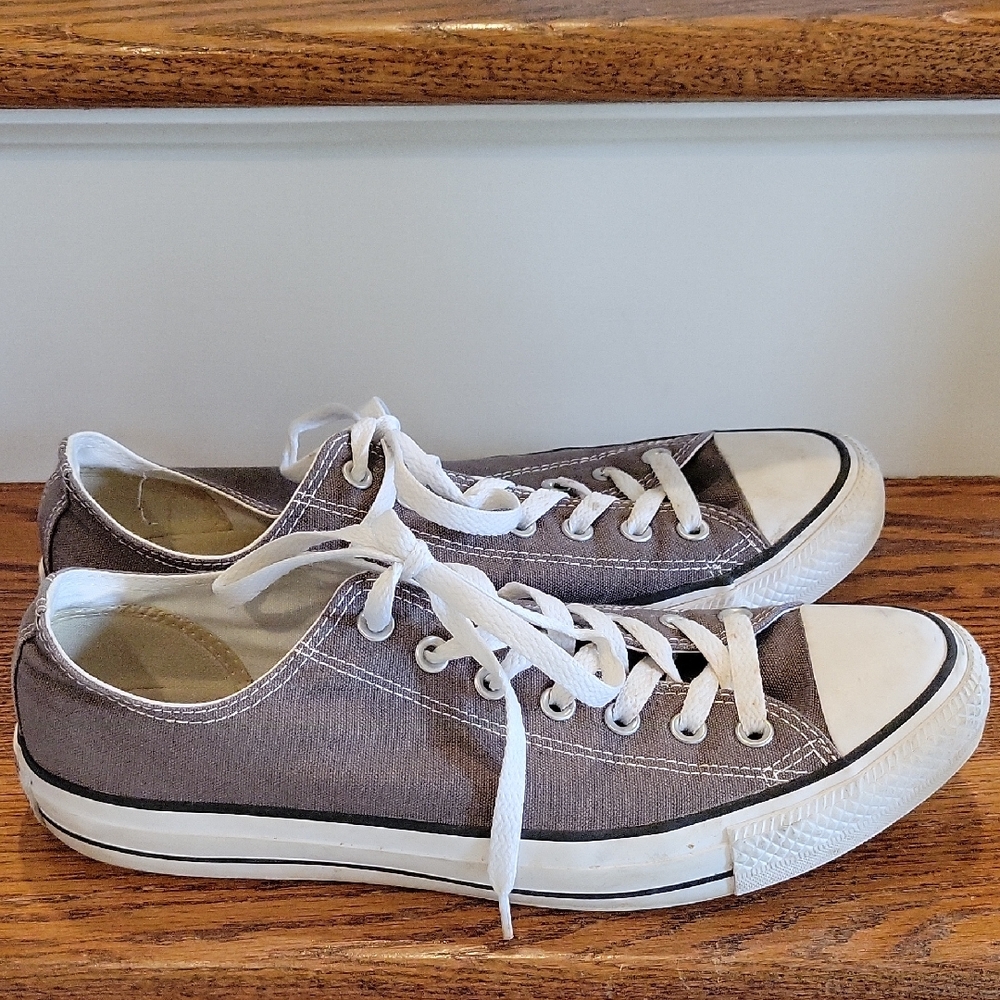 Classic Gray Converse Sneakers
